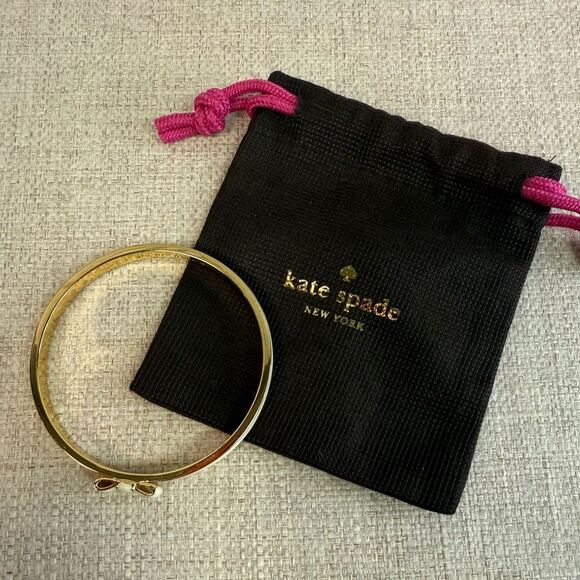 Kate Spade Cream & Gold Enamel Take A Bow Bangle Bracelet - Picture 4 of 4